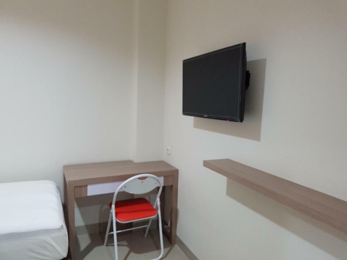 Ethan Hotel Kelapa Gading Cakarta Dış mekan fotoğraf