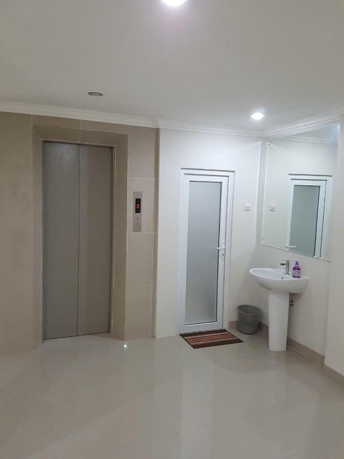Ethan Hotel Kelapa Gading Cakarta Dış mekan fotoğraf